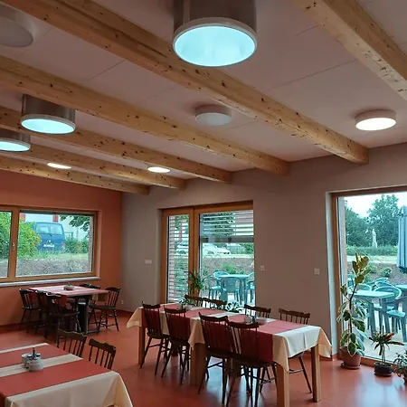 Centrum Mariapoli Прага