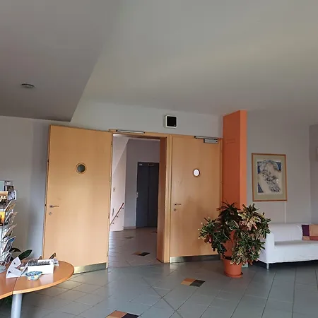 Centrum Mariapoli מלון 3*